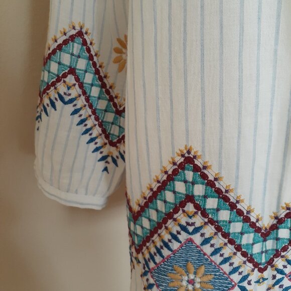 Johnny Was Embroidered Peasant Blouse - Picture 7 of 13